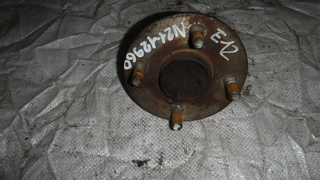 Ступица задняя Toyota Corolla IX (2000—2004)