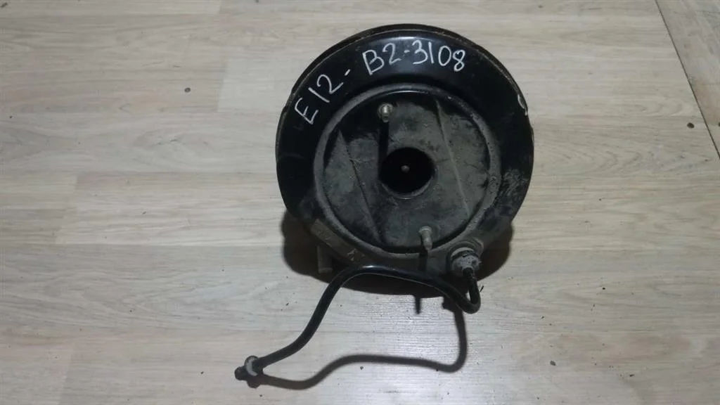 Усилитель тормозов вакуумный Toyota Corolla IX (2000—2004)