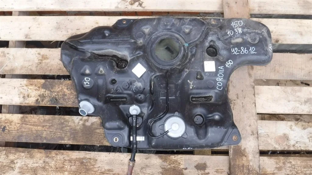 Бак топливный Toyota Corolla X (2006—2010)