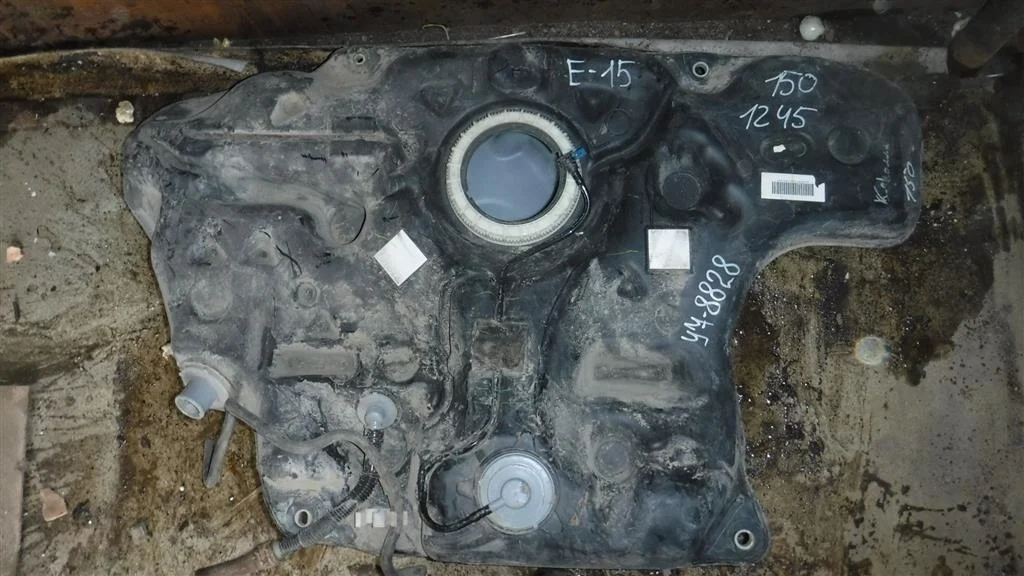 Бак топливный Toyota Corolla X (2006—2010)