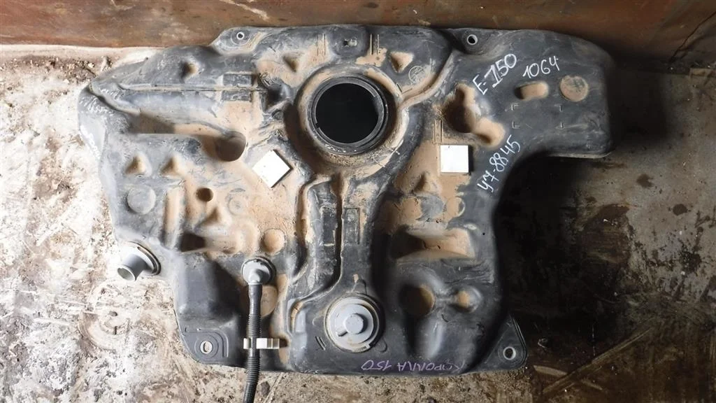 Бак топливный Toyota Corolla X (2006—2010)