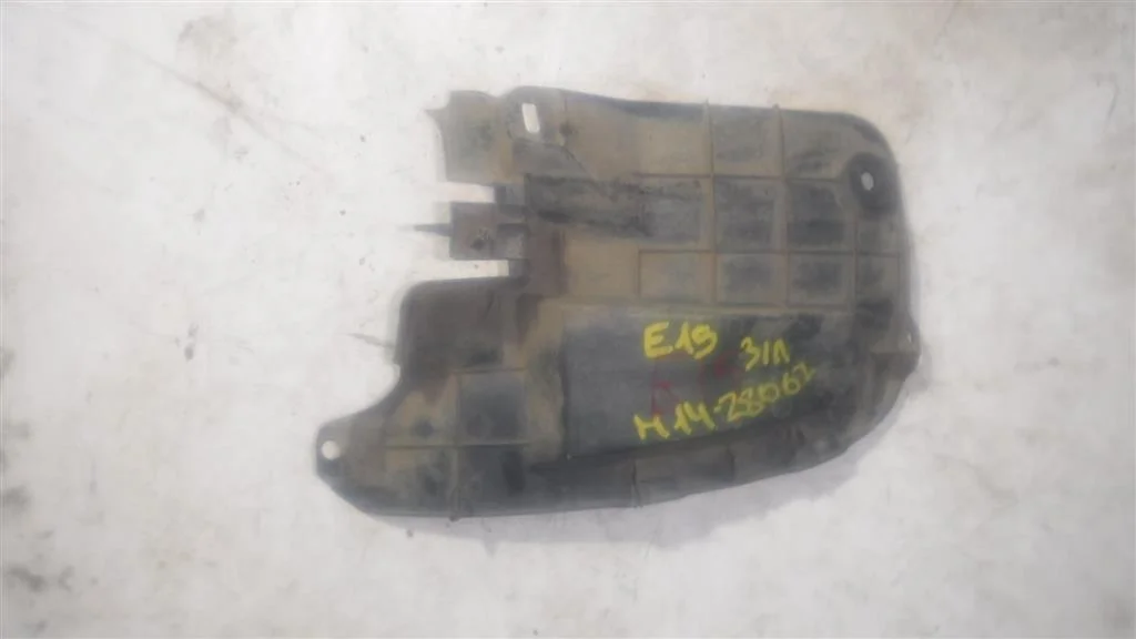 Локер задний левый Toyota Corolla X (2006—2010)