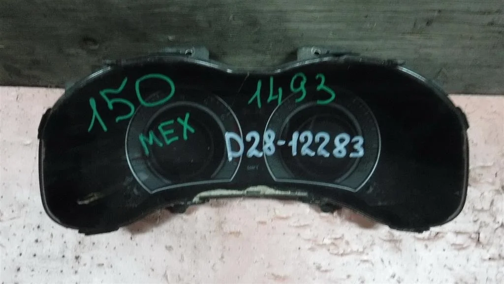 Панель приборов Toyota Corolla X (2006—2010)