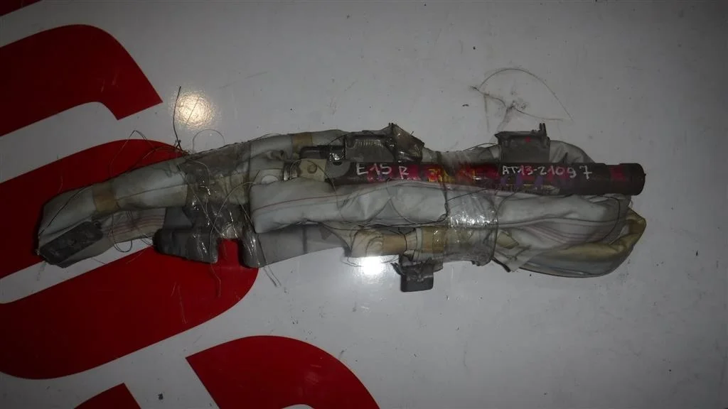 Подушка безопасности боковая (шторка) Toyota Corolla X (2006—2010)