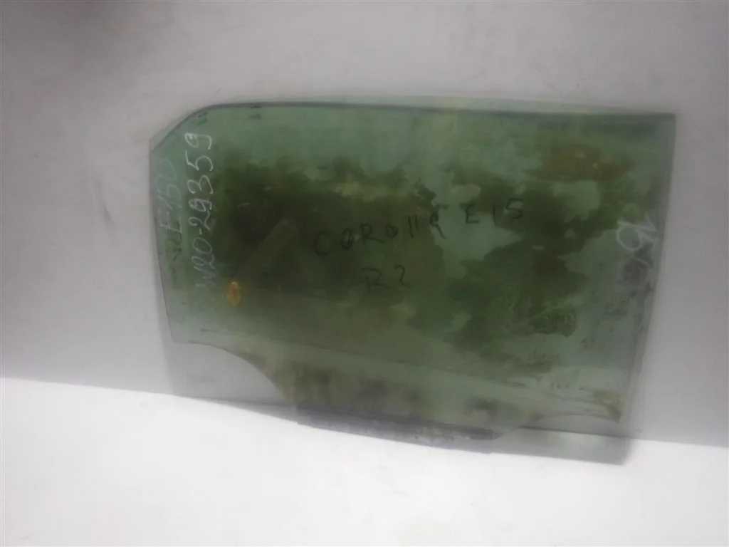 Стекло двери задней правой Toyota Corolla X (2006—2010)