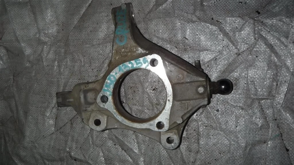 Кулак поворотный передний левый Chevrolet Cruze I (2009—2012)