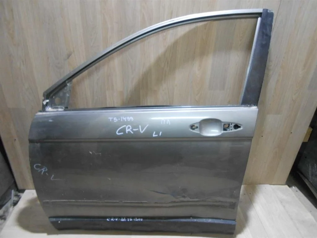 Дверь передняя левая Honda CR-V III (2006—2009)