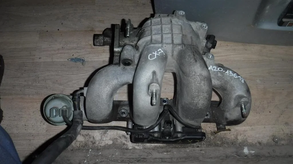 Коллектор впускной Mazda CX-7 I (2006—2009)