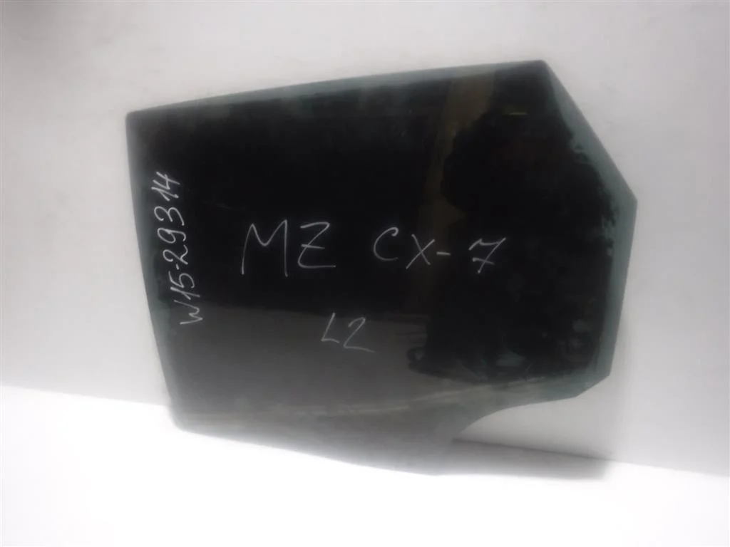 Стекло двери задней левой Mazda CX-7 I (2006—2009)