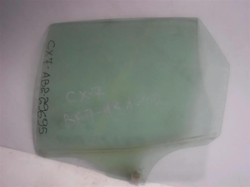 Стекло двери задней левой Mazda CX-7 I (2006—2009)