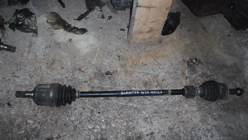 Полуось передняя правая Hyundai Elantra IV (2006—2011)