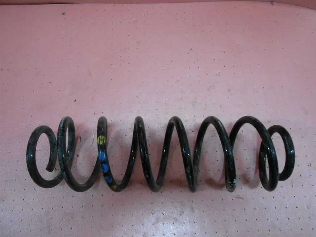 Пружина задняя Skoda Fabia I (1999—2004)