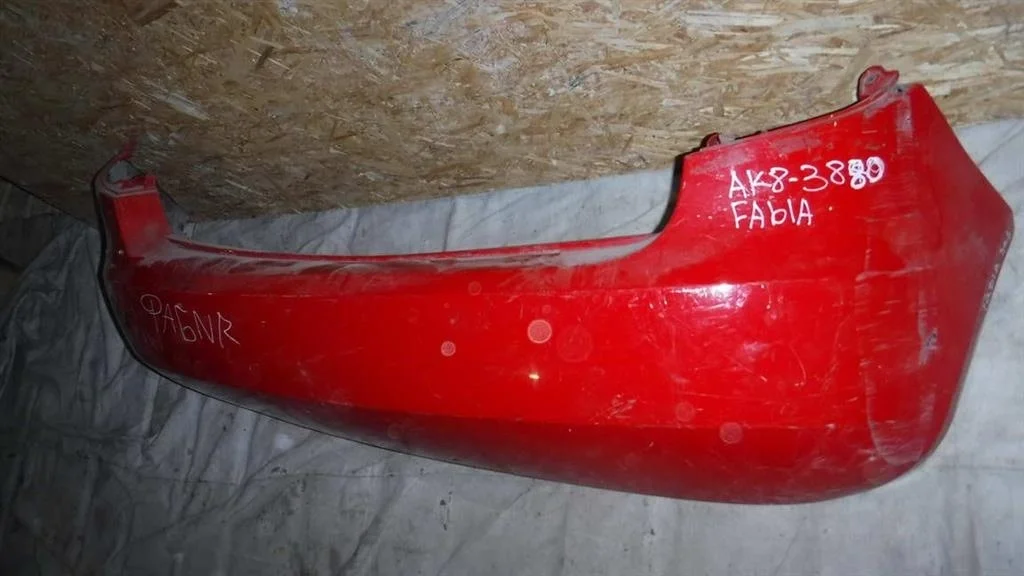 Бампер задний Skoda Fabia II (2007—2010)