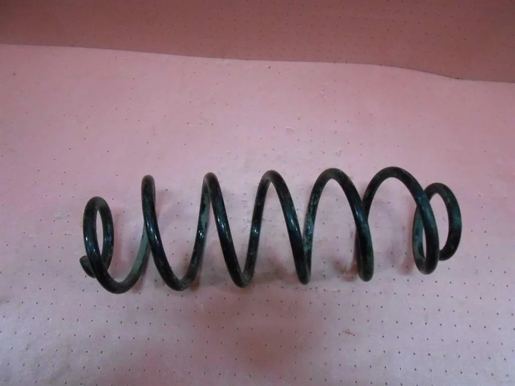 Пружина задняя Skoda Fabia II (2007—2010)