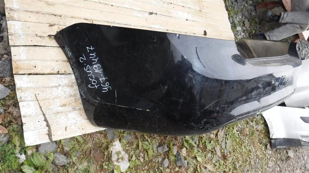 Бампер задний Ford Focus II (2005—2008)