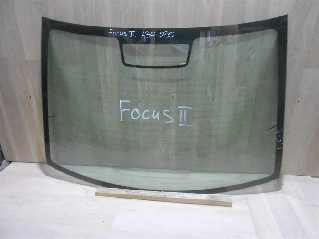 Стекло заднее Ford Focus II (2005—2008)