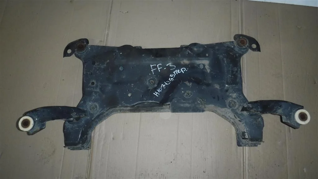 Балка подмоторная Ford Focus III (2011—2015)