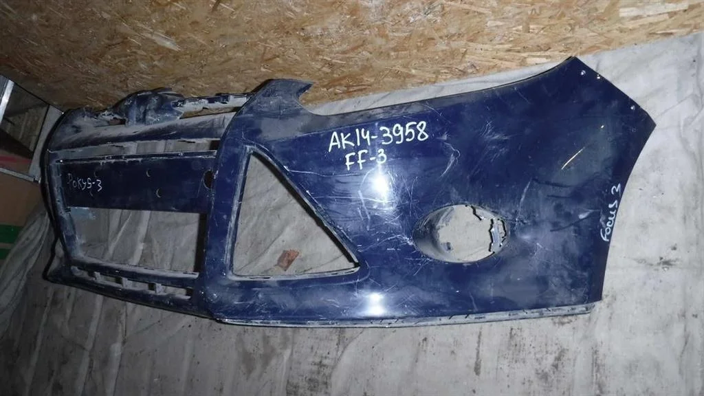 Бампер передний Ford Focus III (2011—2015)