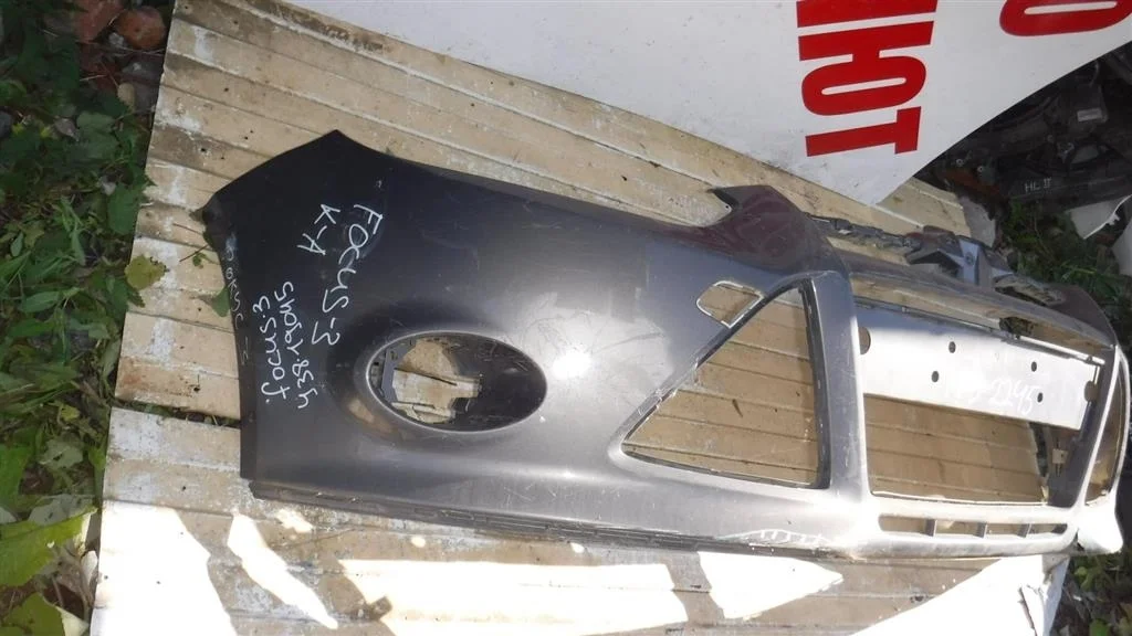 Бампер передний Ford Focus III (2011—2015)