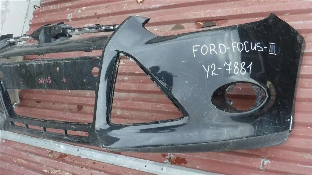 Бампер передний Ford Focus III (2011—2015)