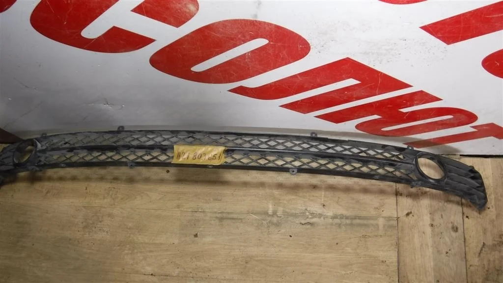 Решетка в бампер центральная Chery Fora (A21) A21 (2006—2011)