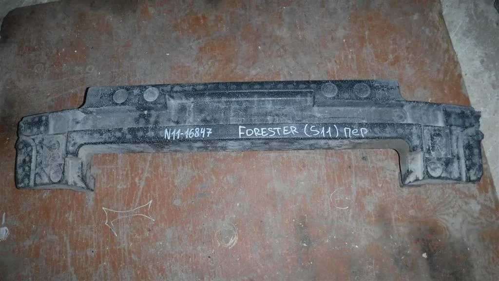 Наполнитель переднего бампера Subaru Forester SG (2002—2005)