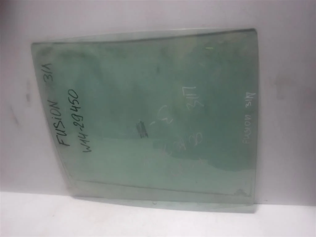 Стекло двери задней левой Ford Fusion I рестайлинг (2005—2012)