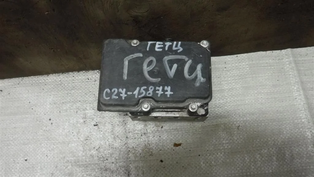 Блок ABS (насос) Hyundai Getz I рестайлинг (2005—2011)