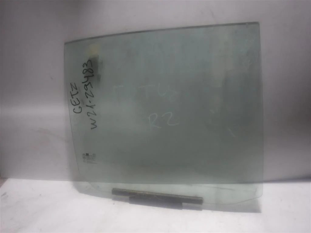 Стекло двери задней правой Hyundai Getz I рестайлинг (2005—2011)