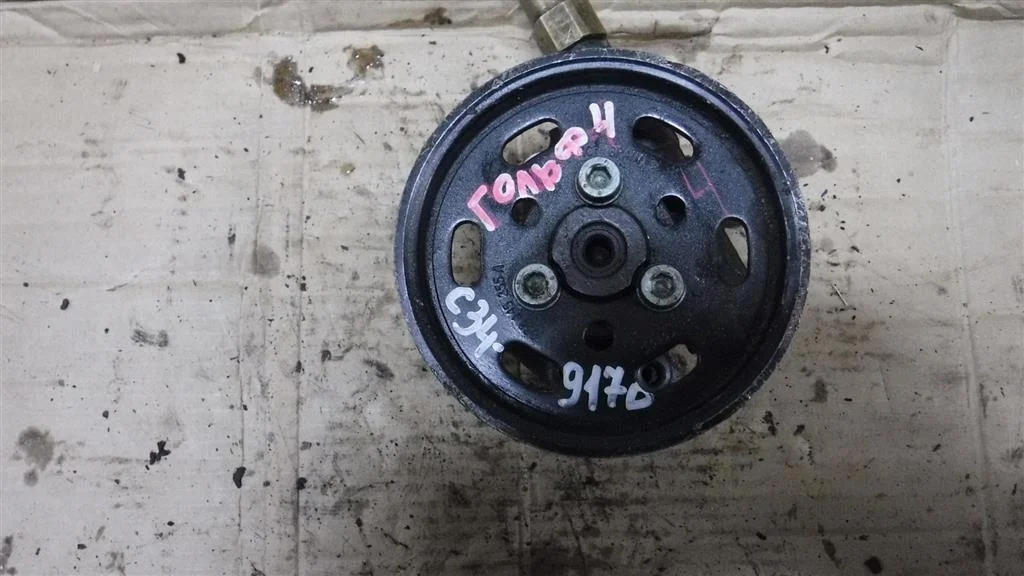 Насос гидроусилителя Volkswagen Golf Mk4 (1997—2006)