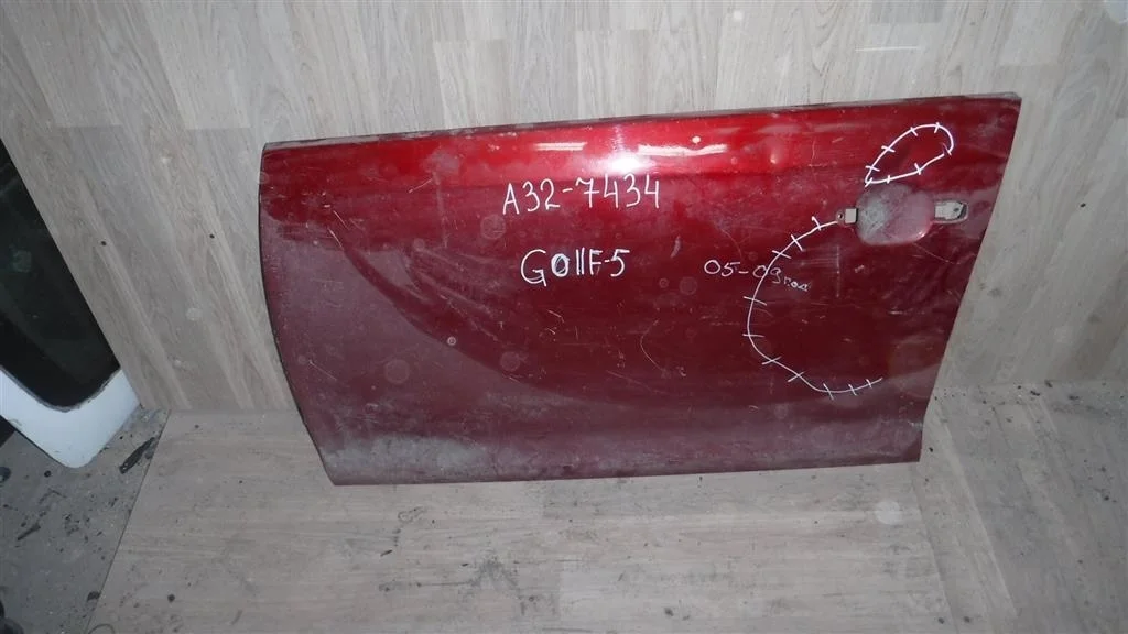 Дверь передняя левая Volkswagen Golf Mk5 (2003—2009)