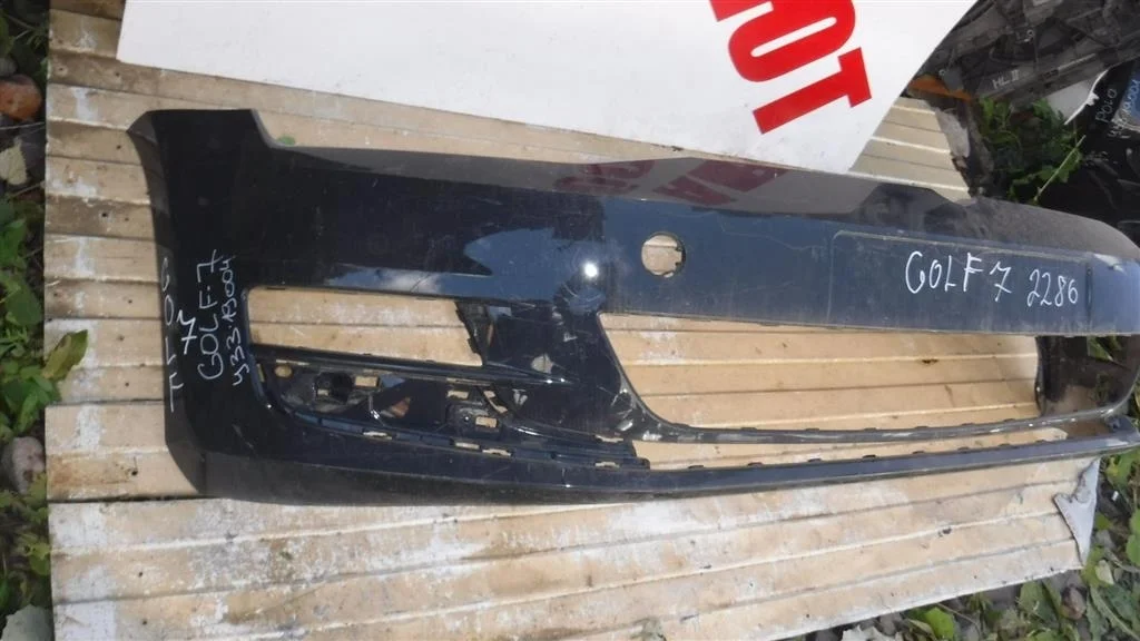Бампер передний Volkswagen Golf Mk7 (2012—2017)