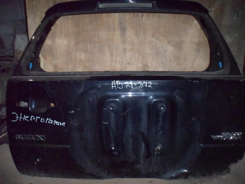 Дверь багажника Suzuki Grand Vitara II (2005—2008)