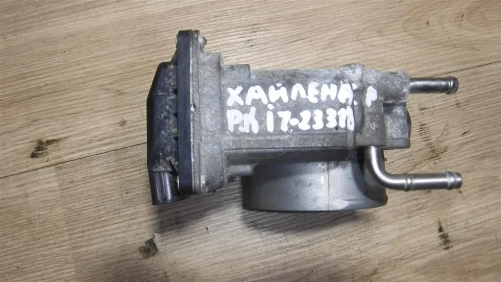 Заслонка дроссельная электрическая Toyota Highlander II (2007—2010)