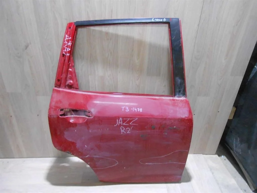 Дверь задняя правая Honda Jazz GD (2001—2005)