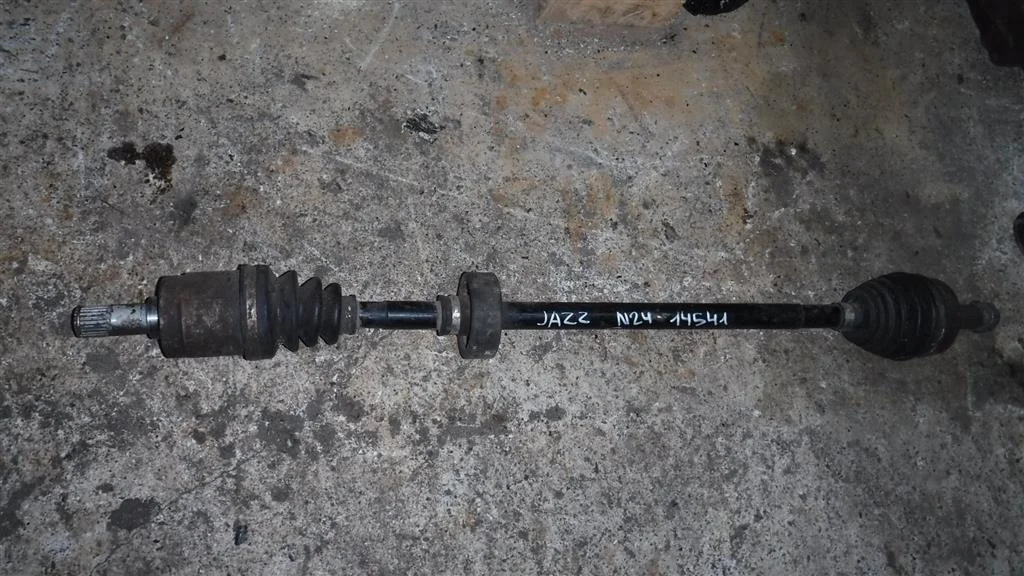 Полуось передняя правая Honda Jazz GD (2001—2005)
