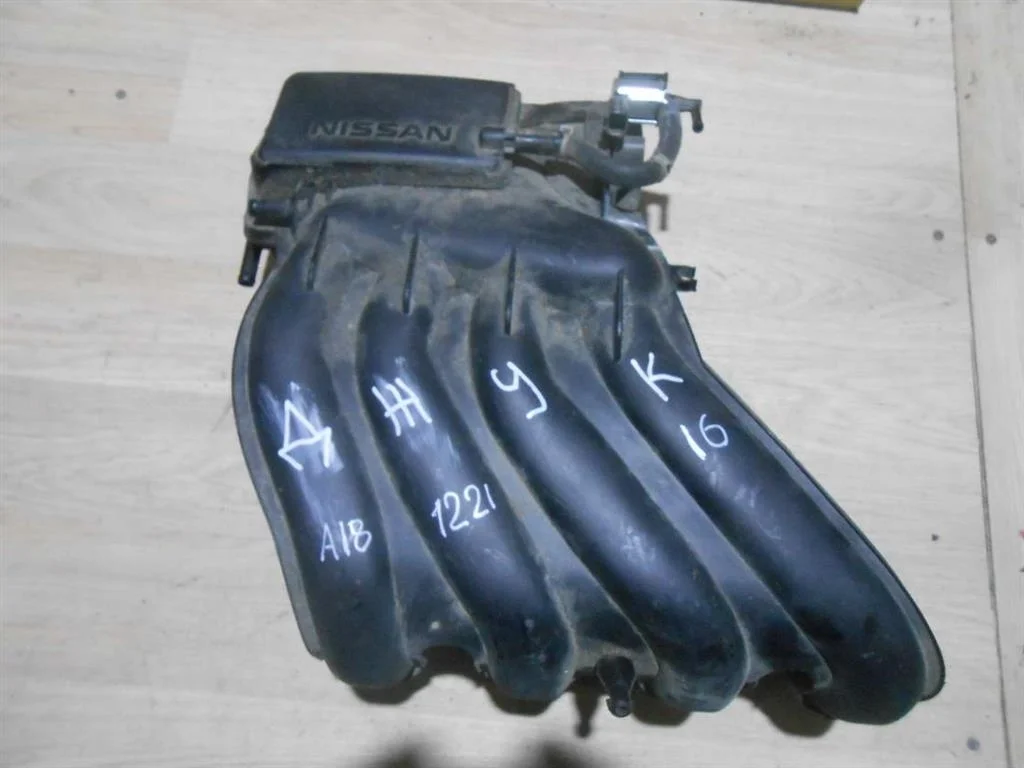 Коллектор впускной Nissan Juke I (2010—2014)