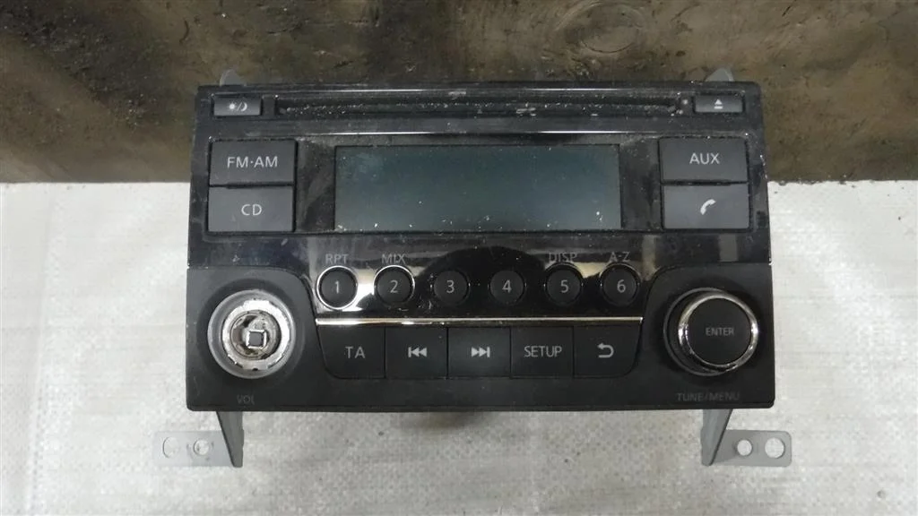 Магнитола Nissan Juke I (2010—2014)