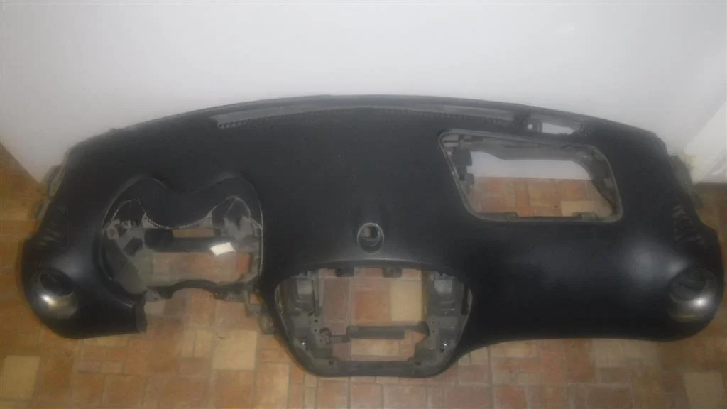 Торпедо Nissan Juke I (2010—2014)