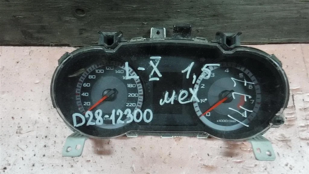 Панель приборов Mitsubishi Lancer X (2007—2010)