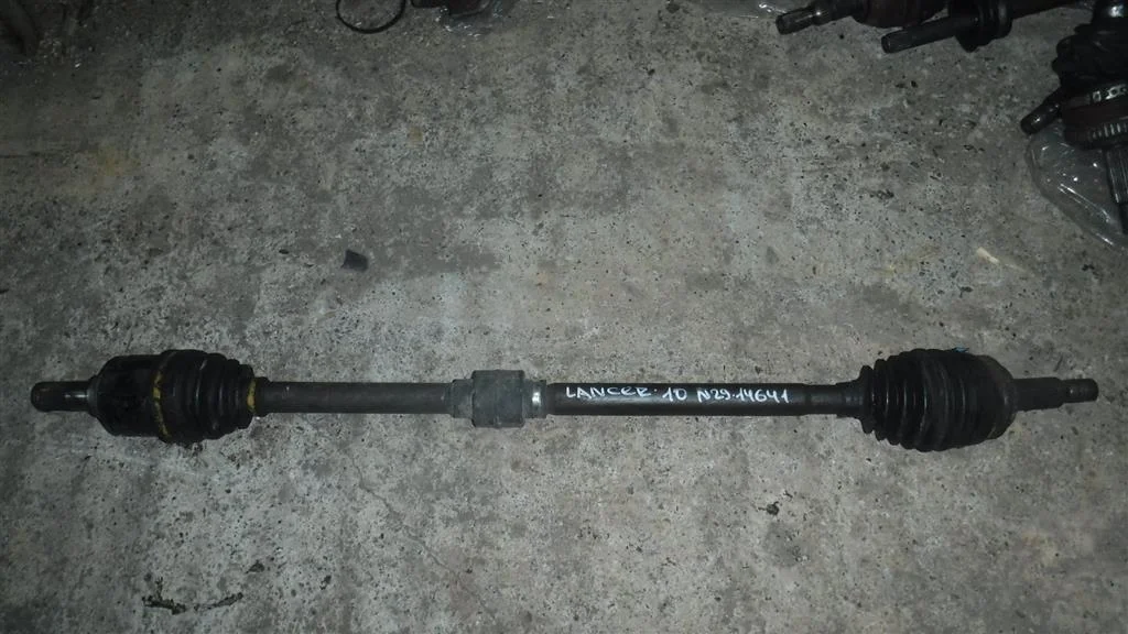 Полуось передняя правая Mitsubishi Lancer X (2007—2010)