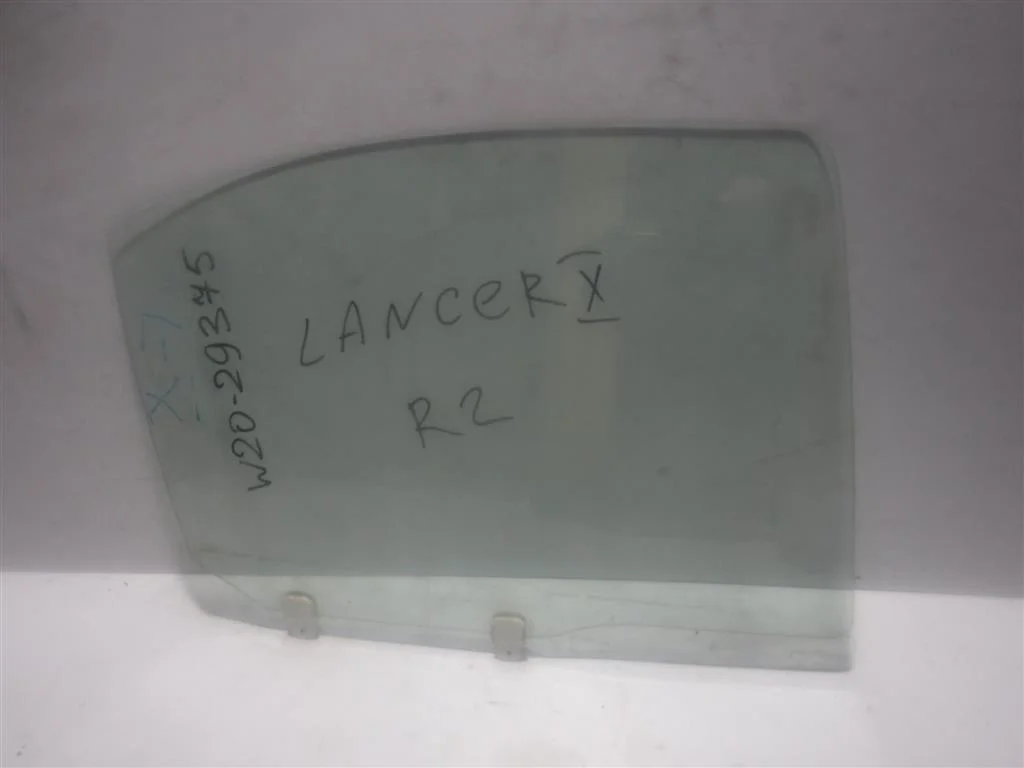 Стекло двери задней правой Mitsubishi Lancer X (2007—2010)