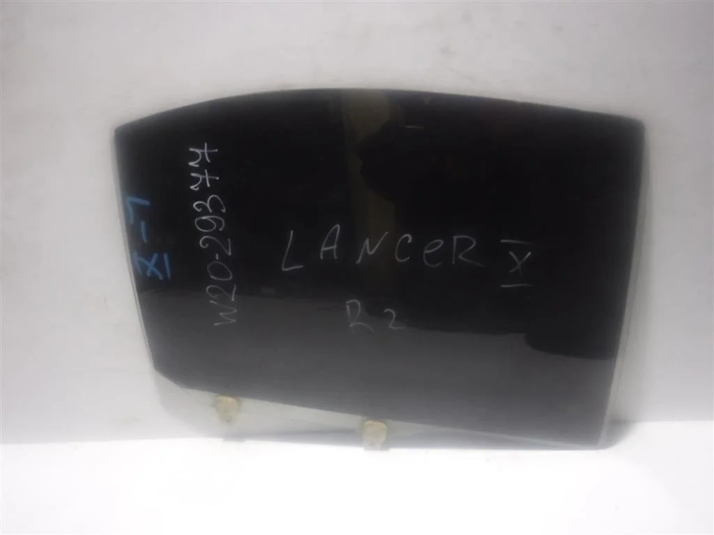 Стекло двери задней правой Mitsubishi Lancer X (2007—2010)