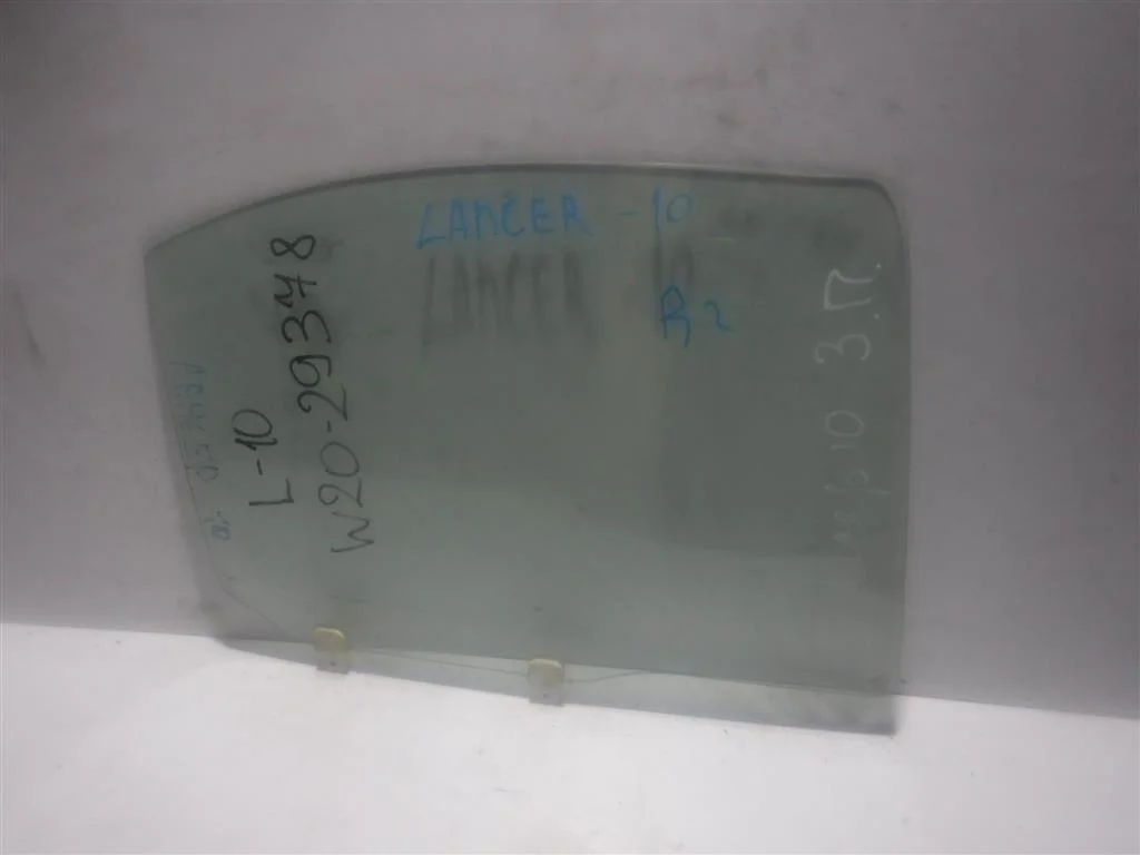 Стекло двери задней правой Mitsubishi Lancer X (2007—2010)