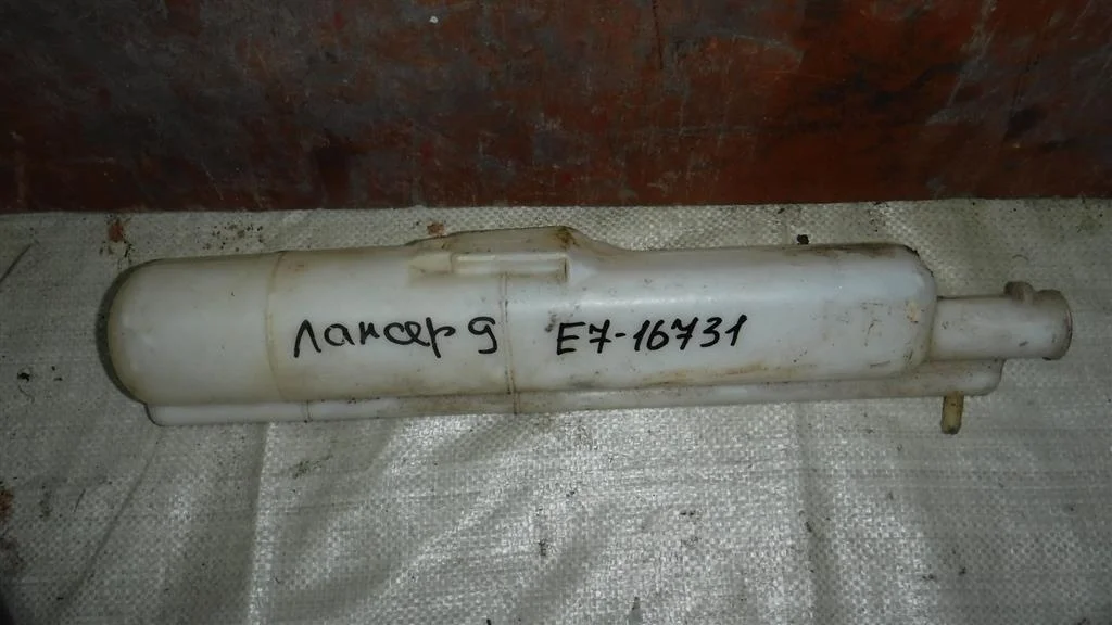 Бачок расширительный Mitsubishi Lancer IX (2000—2007)