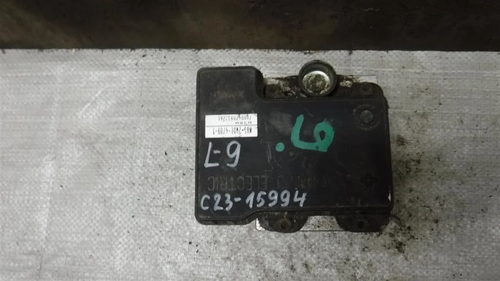 Блок ABS (насос) Mitsubishi Lancer IX (2000—2007)