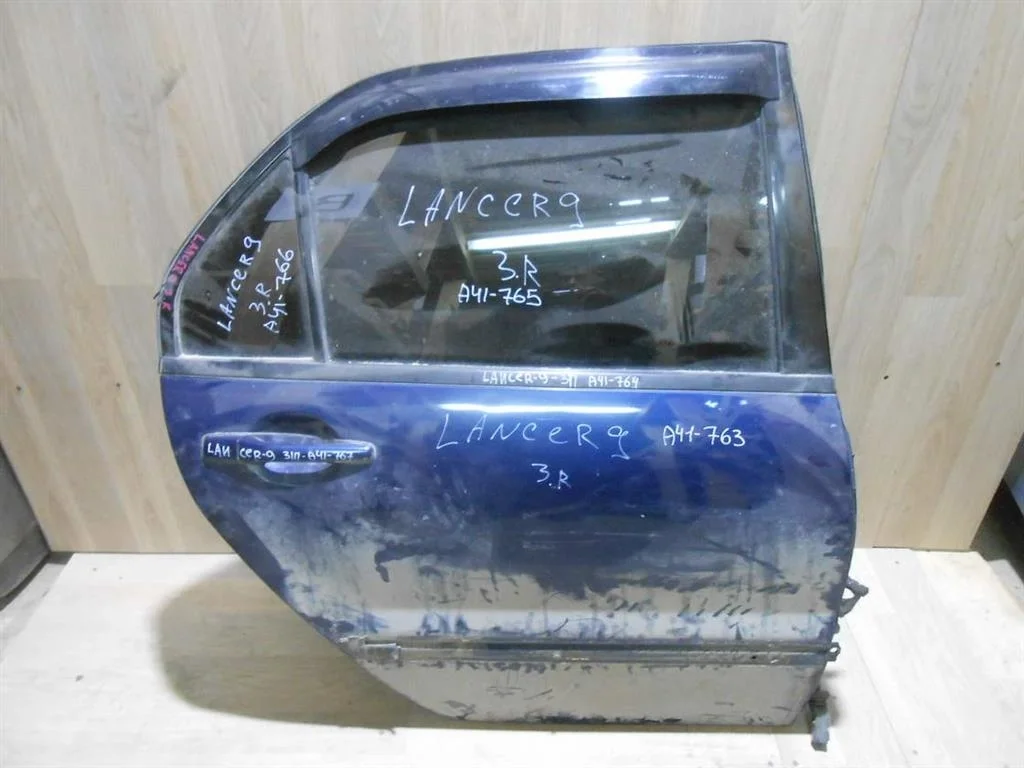 Дверь задняя правая Mitsubishi Lancer IX (2000—2007)