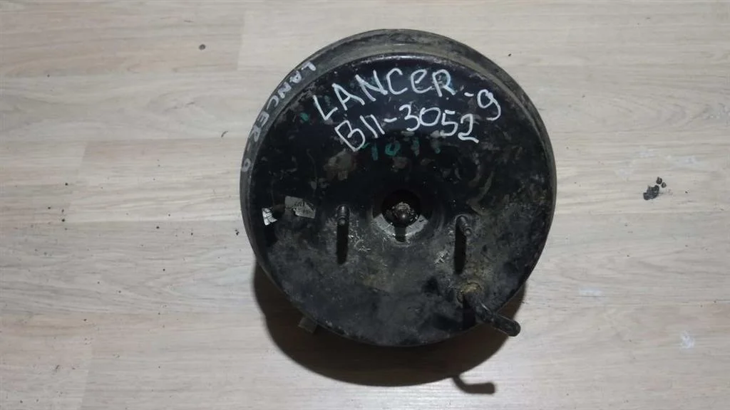 Усилитель тормозов вакуумный Mitsubishi Lancer IX (2000—2007)