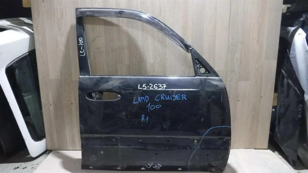 Дверь передняя правая Toyota Land Cruiser 100 (1998—2002)
