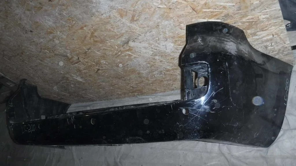 Бампер задний Toyota Land Cruiser 200 (2007—2012)